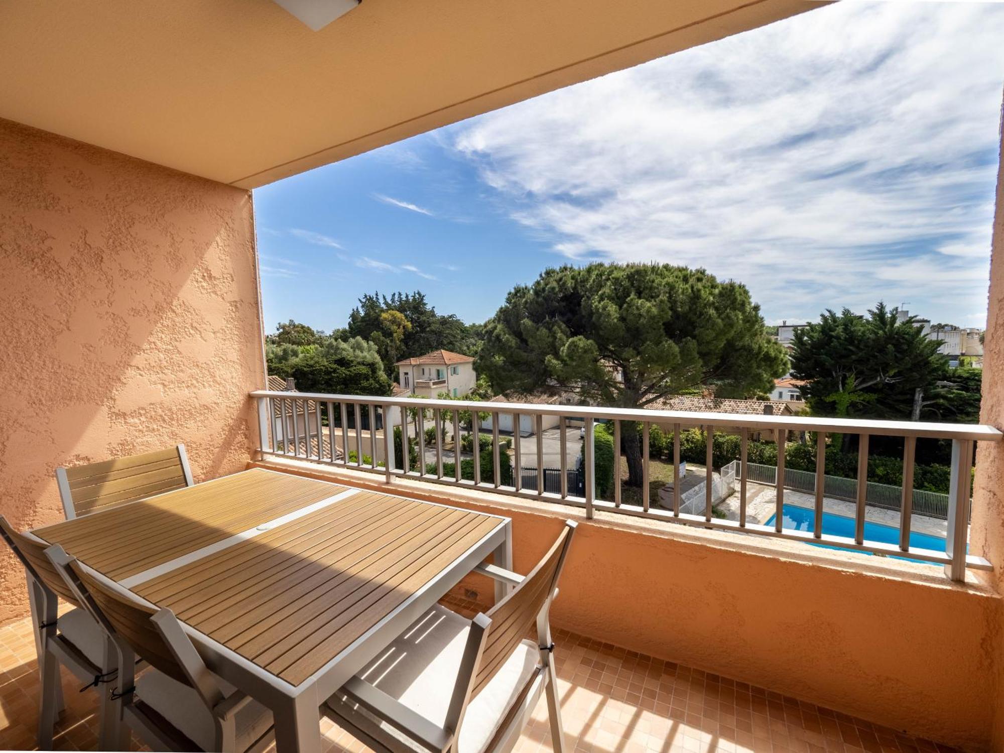 Aparthotel Eden Azur Golfe-Juan Zimmer foto